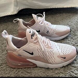 Nike 270 Air Max